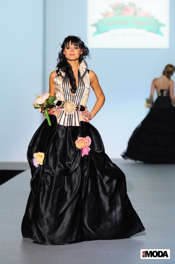 20101023 Michal Negrin. Volvo-Неделя моды в Москве. Коллекция сезона весна-лето 2011. Фотография Андрея Ревенко, ИА «РИА МОДА».
