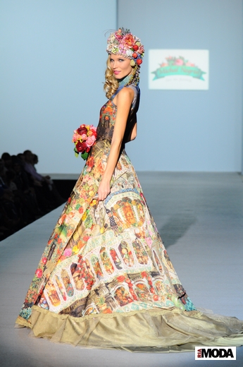 20101023 Michal Negrin. Volvo-Неделя моды в Москве. Коллекция сезона весна-лето 2011. Фотография Андрея Ревенко, ИА «РИА МОДА».