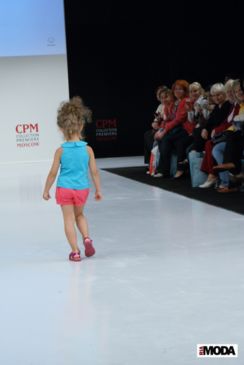 20090907 На показе детской одежды на 13-ой международной выставке моды CPM. Фотография Александра Кузнецова, ИА «РИА МОДА».