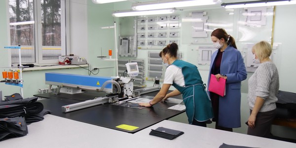 «СпецТекс37» проводит ребрендинг при поддержке центра «Мой бизнес» «СпецТекс37» проводит ребрендинг при поддержке центра «Мой бизнес»