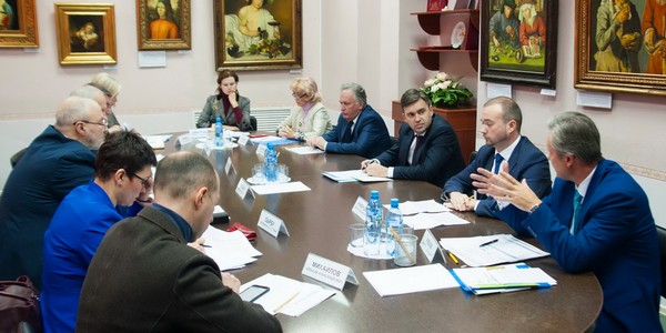 В Ивановской области кадры для легпрома готовят на базовых кафедрах ИВГПУ В Ивановской области кадры для легпрома готовят на базовых кафедрах ИВГПУ
