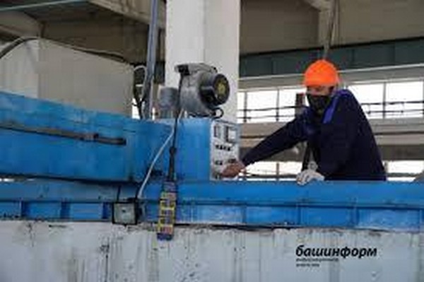 В апреле 2020 года в Башкирии упал выпуск кожи и изделий из нее, но выросло производство текстиля и одежды