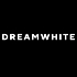Российский бренд Dreamwhite представил новую коллекцию пальто и аксессуаров