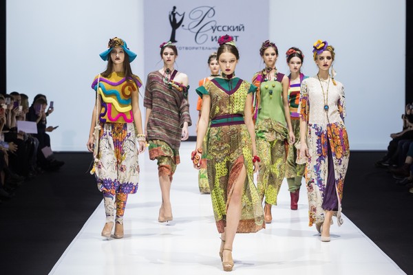 Организаторы подвели итоги второго дня Moscow Fashion Week Организаторы подвели итоги второго дня Moscow Fashion Week