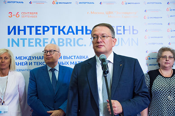 Дмитрий Курочкин, ТПП РФ: Мы стараемся, чтобы проблемы решались не вопреки, а благодаря Дмитрий Курочкин, ТПП РФ: Мы стараемся, чтобы проблемы решались не вопреки, а благодаря