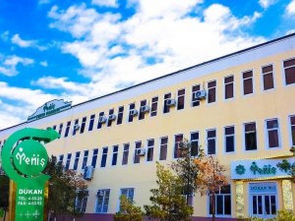 Туркменская фабрика Ýeňiş открыла производство защитных масок