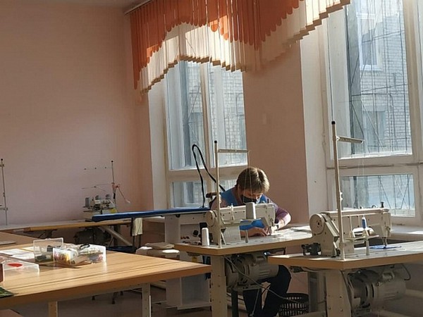 Швея из Волгограда представила область в федеральном конкурсе «Лучший по профессии»